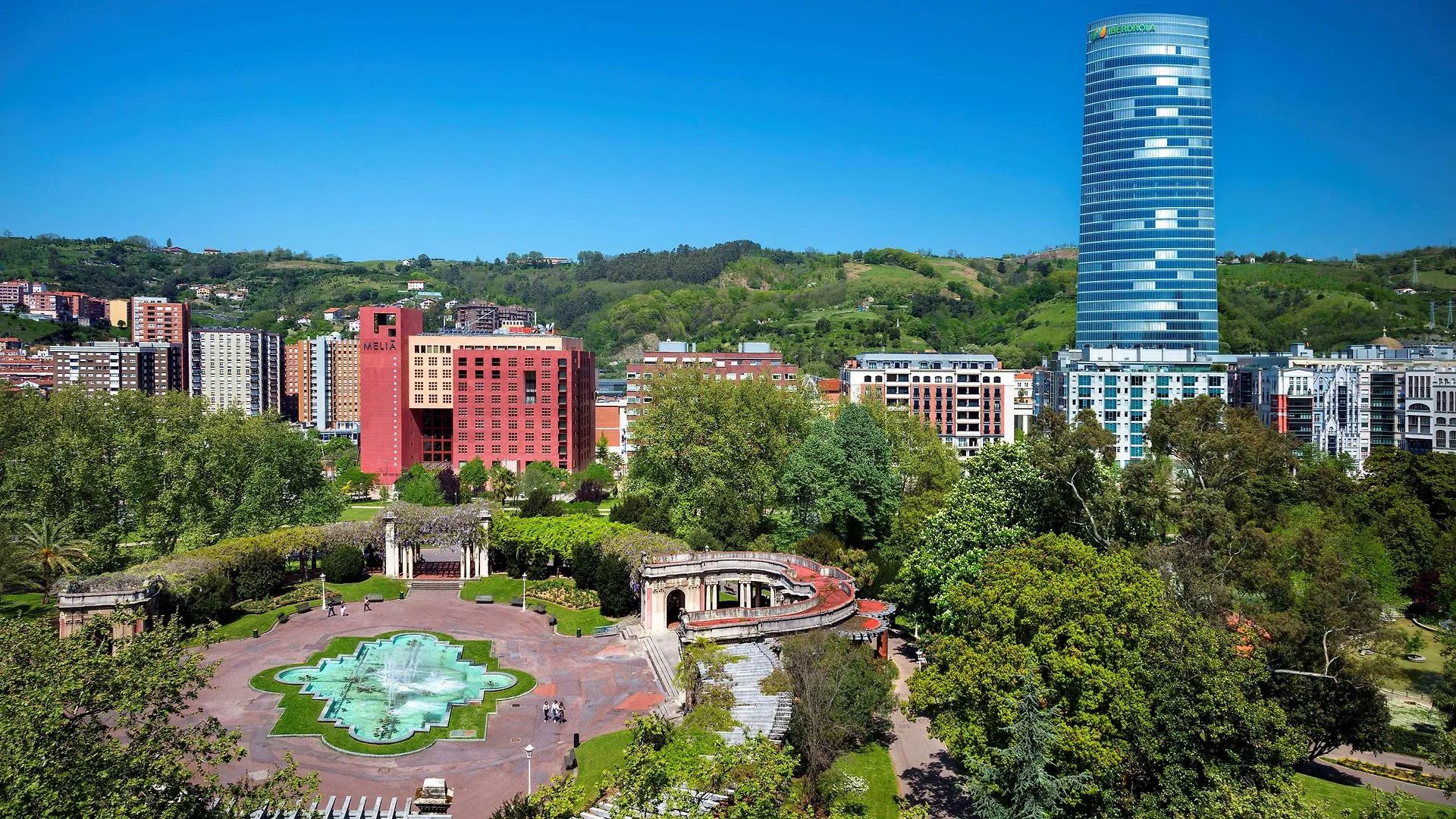 Hotel Melia Bilbao 5*,