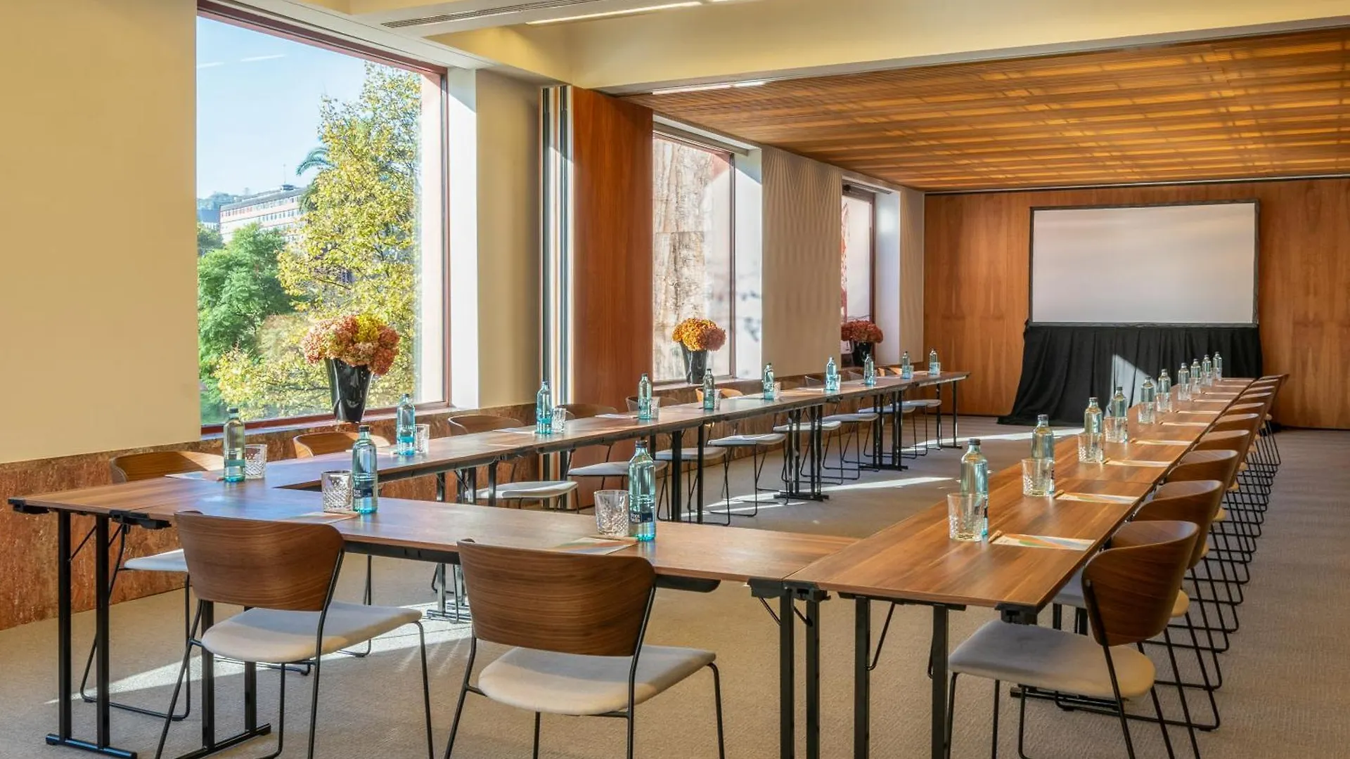 Hotel Melia Bilbao 5*,  Spanien