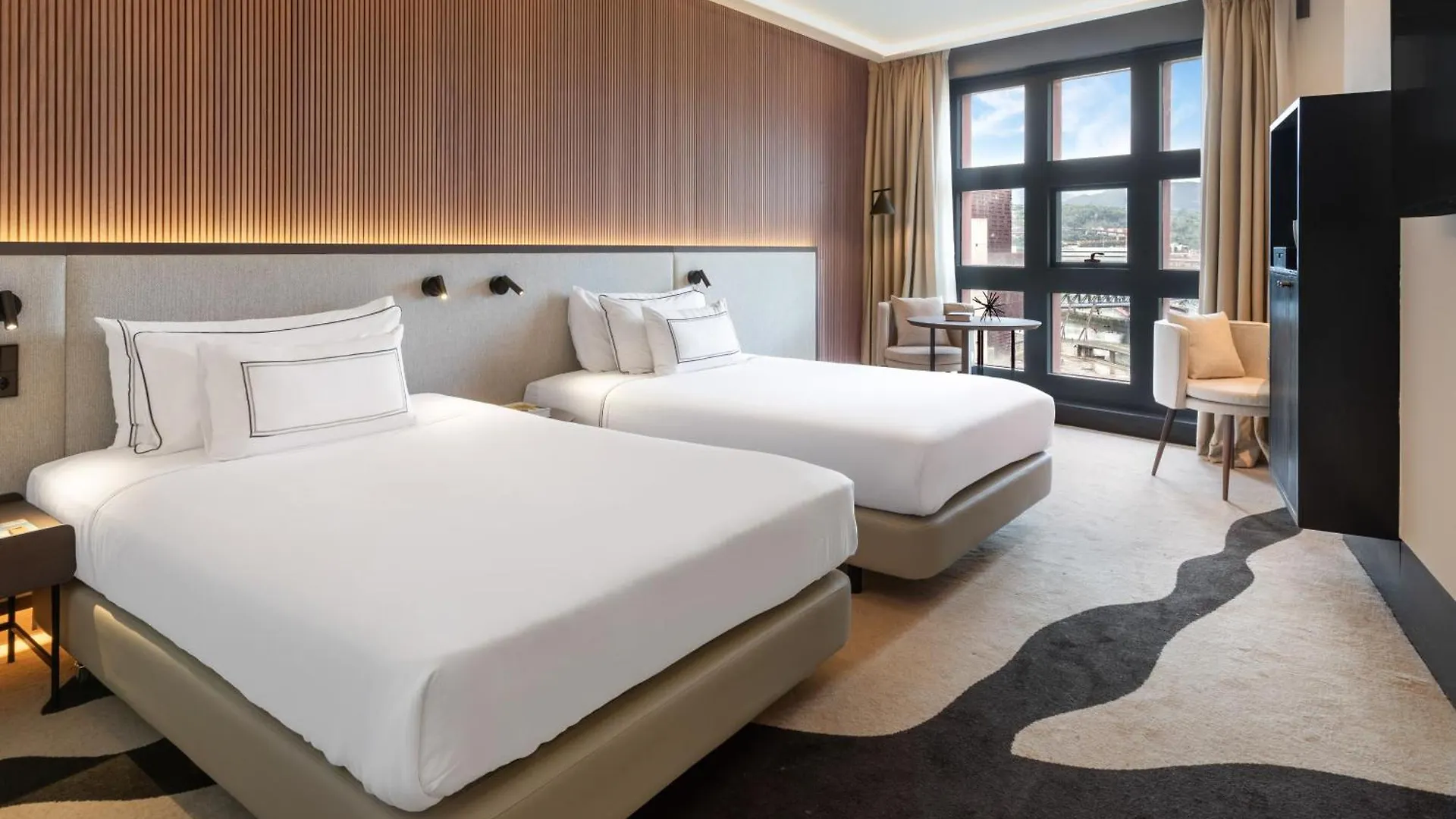 Hotel Meliá Bilbao 5*,  Spanien