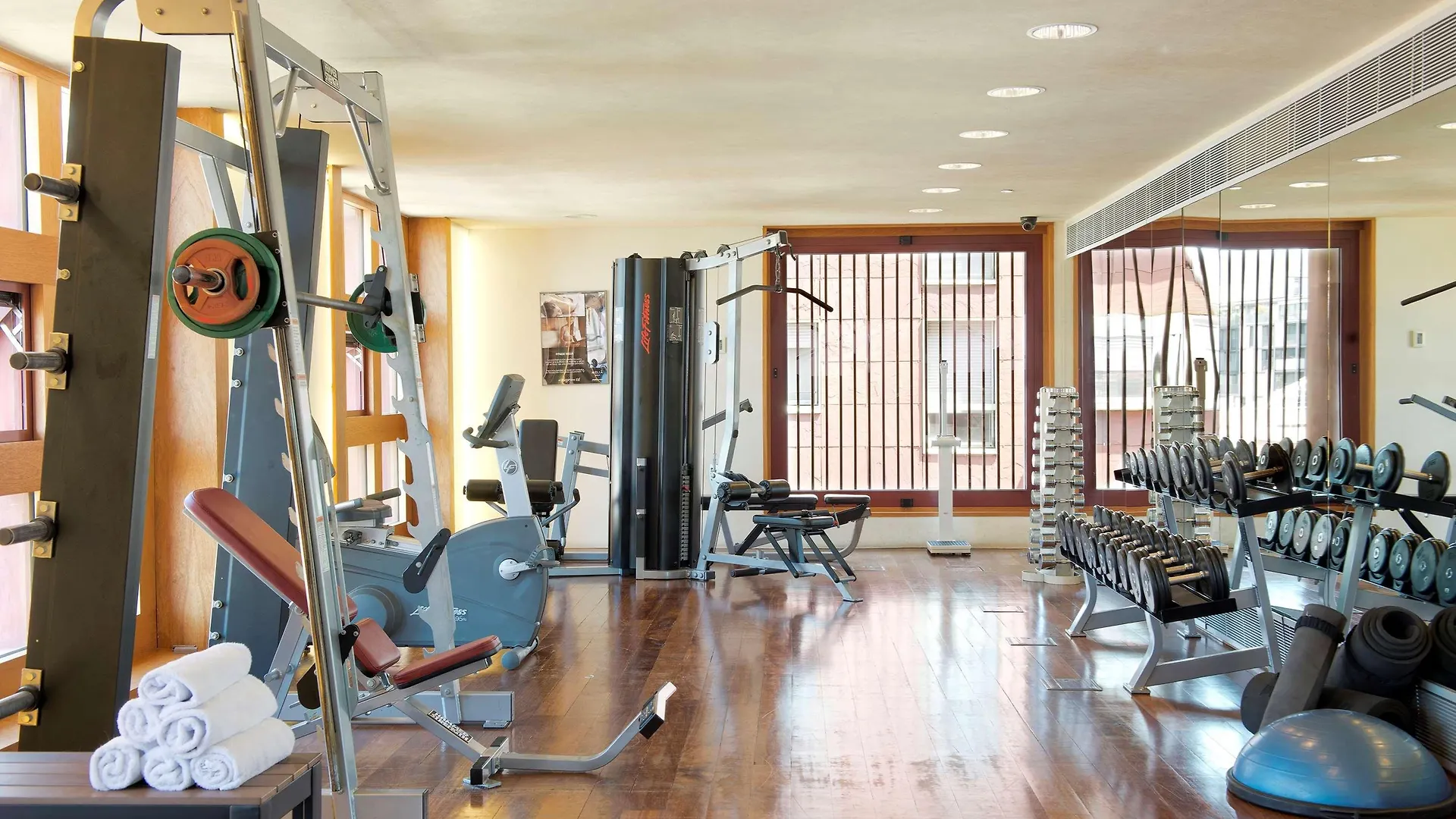 Hotel Melia בילבאו 5*,  ספרד