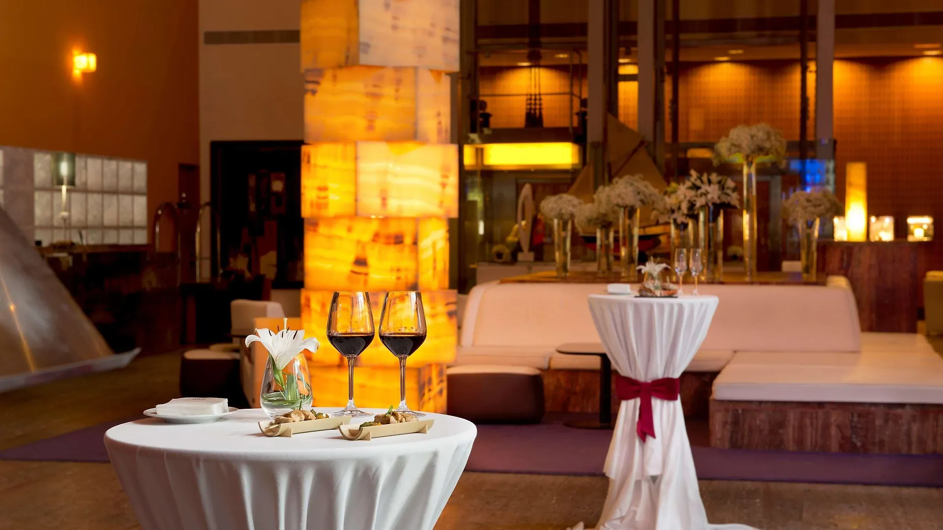 Hotel Melia בילבאו