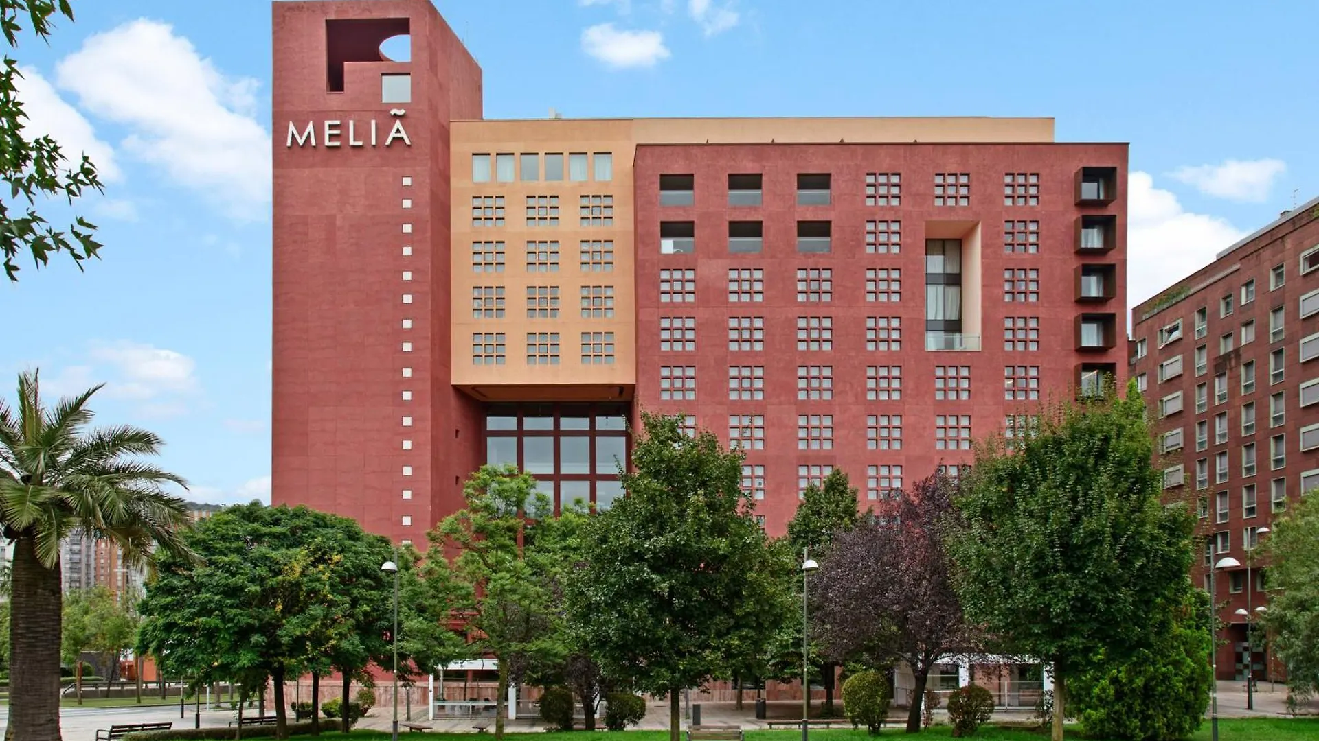 Hotel Melia בילבאו
